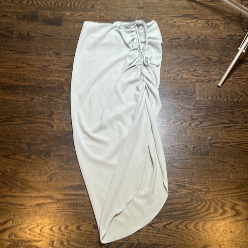 A Mable Asymmetrical Skirt Size M